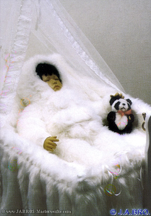 J.A.BRO'S ARTIST COLORED DOLL, TYPE 7, &copy;1989,