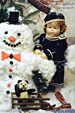 J.A.BRO'S ARTIST TODDLER-GIRL, TYPE 1D, &copy;1985
